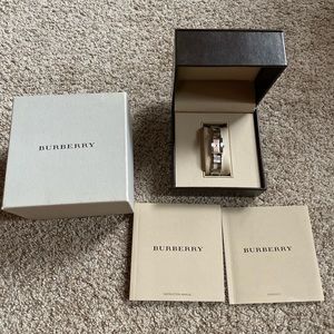 Burberry ladies watch new battery!